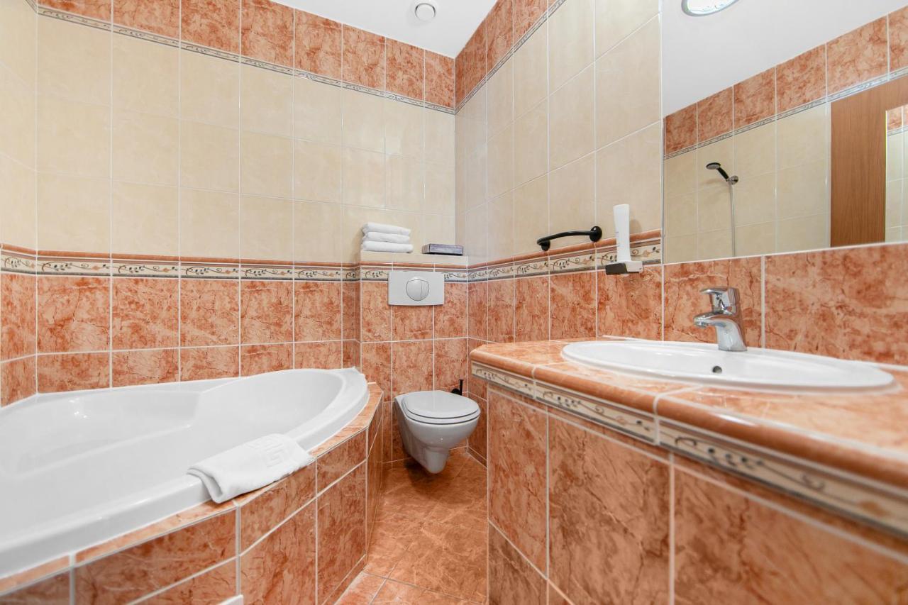 Hotel Palace Plzeň Eksteriør bilde
