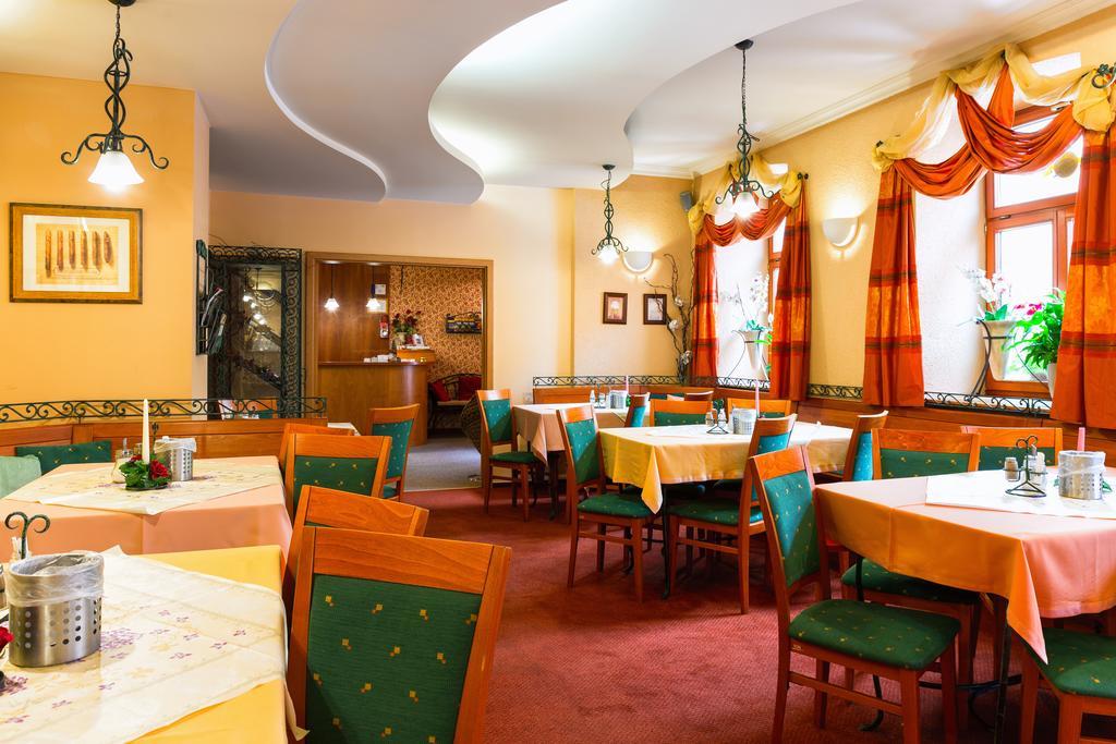 Hotel Palace Plzeň Eksteriør bilde